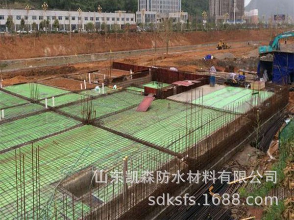 自粘聚合物改性沥青防水卷材